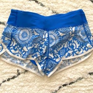 Lululemon Floral Speed Shorts Size 4